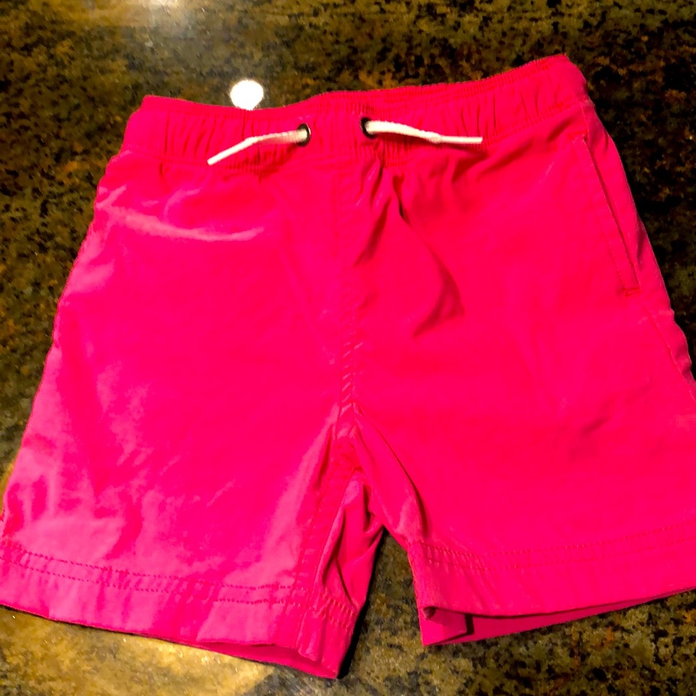 Pink shorts with pockets, in great shape, no holes, stains or tears